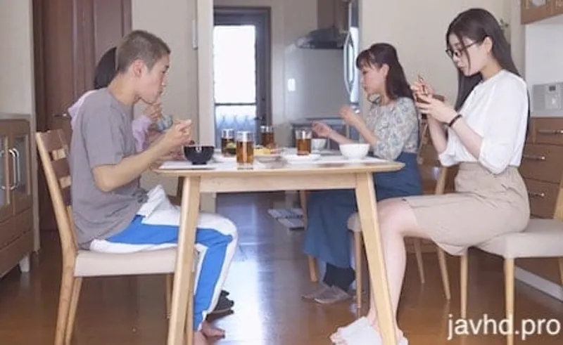 [start-094][vietsub] người yêu của anh trai tương lai đã nóng bỏng tôi rei kamiki